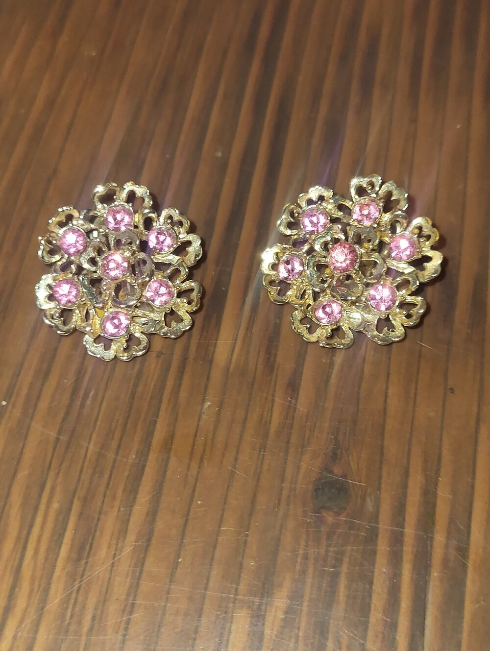 Vintage 1950s Pink Rhinestone Flower Clip On Earrings Gold Tone Filigree